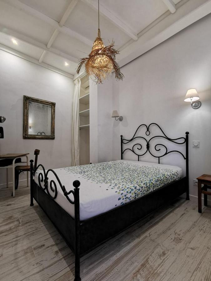 Jardin Vieux Port Panier Hotel Marselha Exterior foto